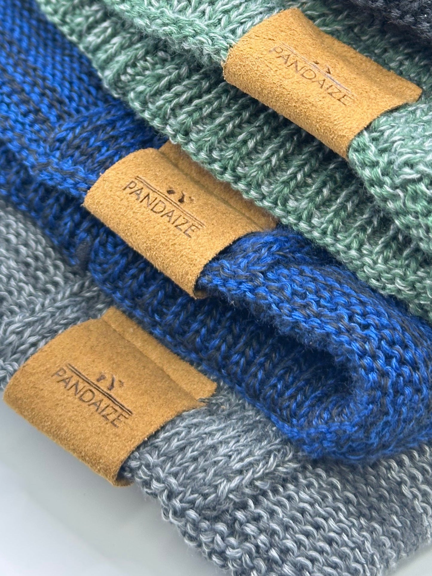 Pandaize Luxe-Knit Beanie - Soft Mixed-Color Unisex Winter Essential